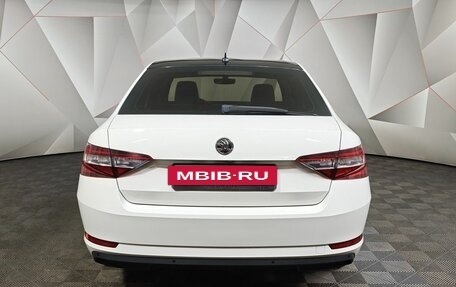 Skoda Superb III рестайлинг, 2017 год, 1 898 000 рублей, 8 фотография
