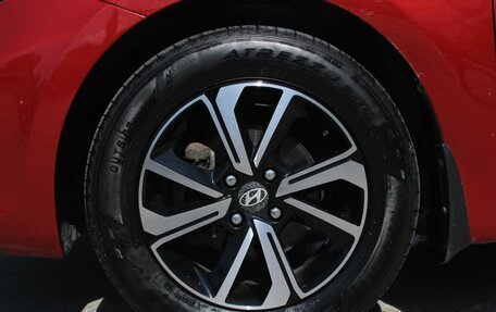 Hyundai Solaris II рестайлинг, 2013 год, 915 000 рублей, 11 фотография