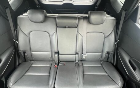 Hyundai Santa Fe III рестайлинг, 2017 год, 2 195 000 рублей, 22 фотография