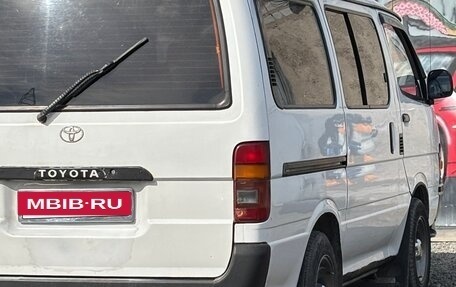 Toyota HiAce H100, 1994 год, 750 000 рублей, 5 фотография