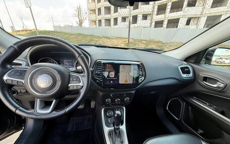 Jeep Compass II, 2017 год, 2 300 000 рублей, 2 фотография