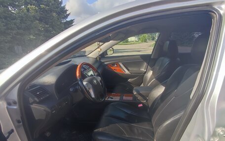 Toyota Camry, 2008 год, 970 000 рублей, 9 фотография