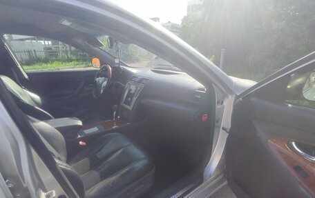 Toyota Camry, 2008 год, 970 000 рублей, 12 фотография