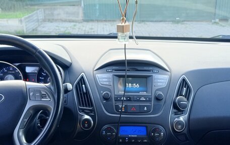 Hyundai ix35 I рестайлинг, 2014 год, 1 250 000 рублей, 7 фотография