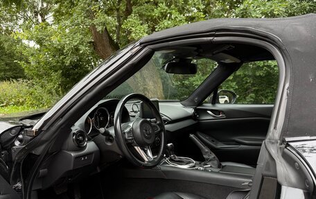 Mazda MX-5, 2019 год, 3 050 000 рублей, 13 фотография