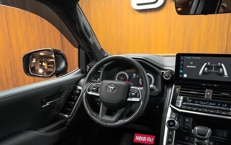 Toyota Land Cruiser, 2025 год, 14 550 000 рублей, 23 фотография