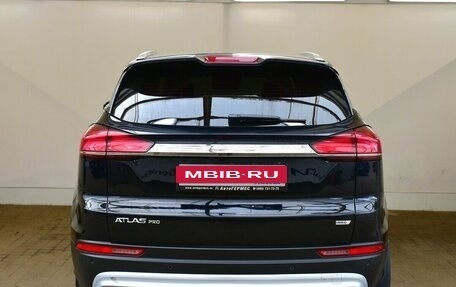 Geely Atlas, 2021 год, 1 620 000 рублей, 3 фотография