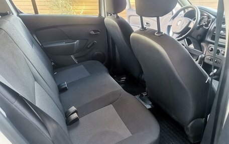 Renault Sandero II рестайлинг, 2015 год, 599 000 рублей, 12 фотография