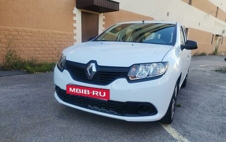Renault Sandero II рестайлинг, 2015 год, 599 000 рублей, 2 фотография