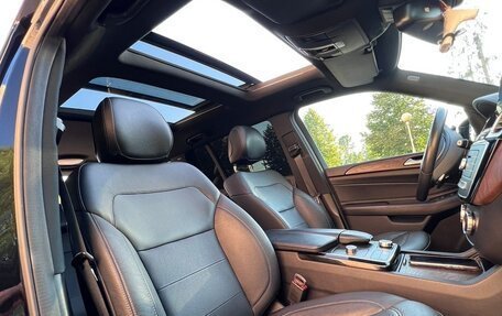 Mercedes-Benz GLS, 2018 год, 5 200 000 рублей, 14 фотография