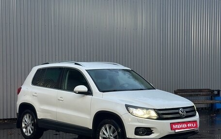 Volkswagen Tiguan I, 2012 год, 1 185 000 рублей, 2 фотография