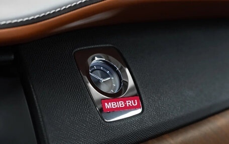Rolls-Royce Cullinan, 2019 год, 33 000 000 рублей, 11 фотография