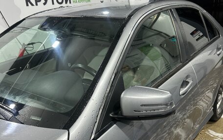 Mercedes-Benz C-Класс, 2011 год, 1 100 000 рублей, 9 фотография
