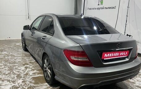 Mercedes-Benz C-Класс, 2011 год, 1 100 000 рублей, 2 фотография