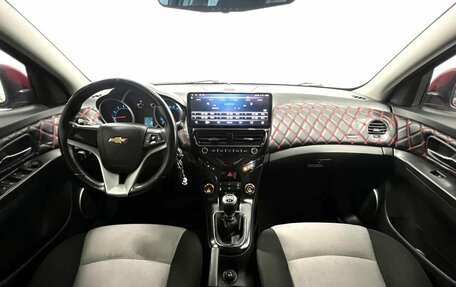 Chevrolet Cruze II, 2011 год, 600 000 рублей, 14 фотография