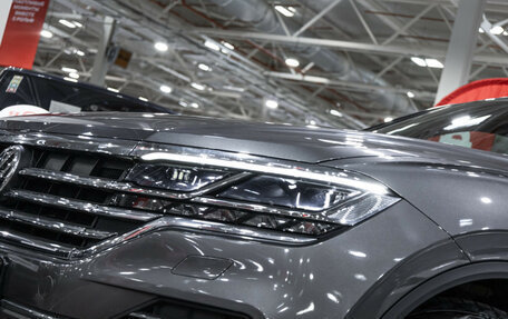 Volkswagen Touareg III, 2019 год, 3 995 000 рублей, 2 фотография