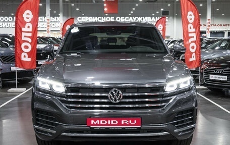 Volkswagen Touareg III, 2019 год, 3 995 000 рублей, 4 фотография