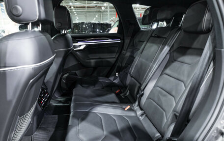 Volkswagen Touareg III, 2019 год, 3 995 000 рублей, 18 фотография