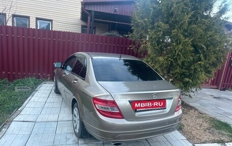Mercedes-Benz C-Класс, 2008 год, 1 100 000 рублей, 4 фотография