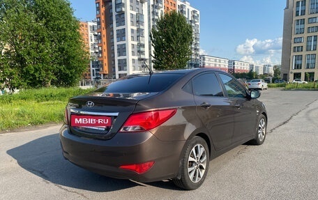 Hyundai Solaris II рестайлинг, 2016 год, 850 000 рублей, 3 фотография