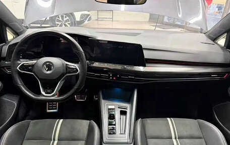 Volkswagen Golf VIII, 2022 год, 1 879 757 рублей, 10 фотография