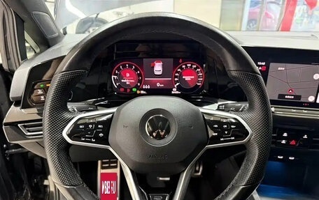 Volkswagen Golf VIII, 2022 год, 1 879 757 рублей, 9 фотография