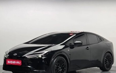 Toyota Prius IV XW50, 2025 год, 3 990 000 рублей, 1 фотография