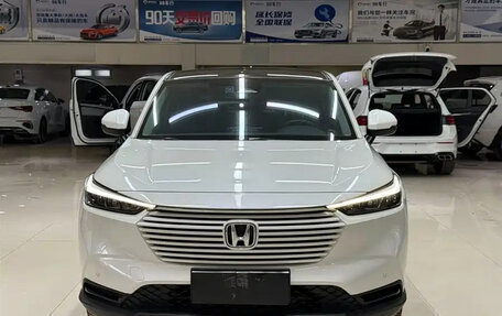 Honda Vezel, 2022 год, 1 700 000 рублей, 2 фотография