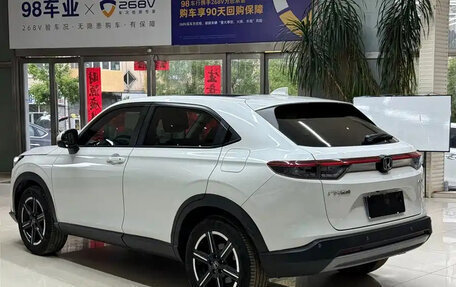 Honda Vezel, 2022 год, 1 700 000 рублей, 6 фотография