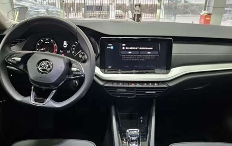 Skoda Octavia IV, 2025 год, 2 520 000 рублей, 8 фотография