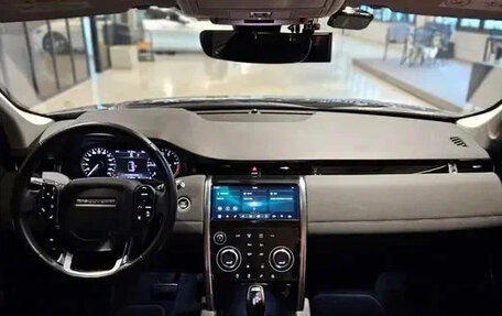 Land Rover Discovery Sport I рестайлинг, 2022 год, 2 350 000 рублей, 9 фотография