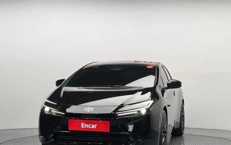 Toyota Prius IV XW50, 2025 год, 3 990 000 рублей, 2 фотография