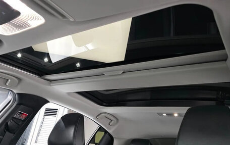 Toyota Prius IV XW50, 2025 год, 3 990 000 рублей, 11 фотография