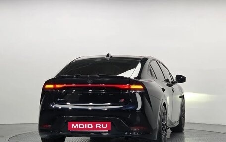 Toyota Prius IV XW50, 2025 год, 3 990 000 рублей, 4 фотография