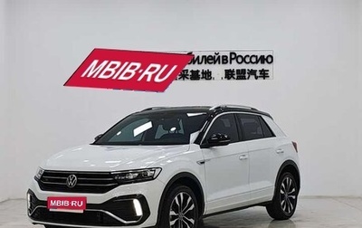 Volkswagen T-Roc I, 2022 год, 1 690 000 рублей, 1 фотография