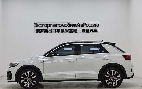 Volkswagen T-Roc I, 2022 год, 1 690 000 рублей, 5 фотография