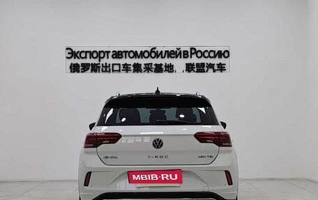 Volkswagen T-Roc I, 2022 год, 1 690 000 рублей, 6 фотография