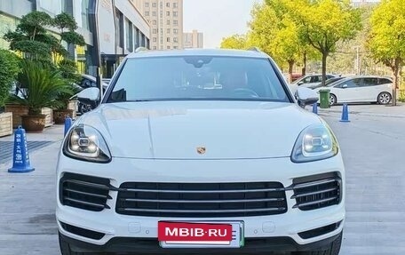 Porsche Cayenne III, 2021 год, 6 896 572 рублей, 2 фотография