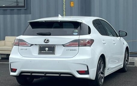 Lexus CT I рестайлинг, 2017 год, 1 600 000 рублей, 4 фотография