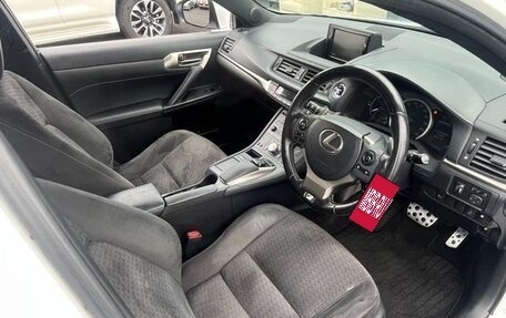 Lexus CT I рестайлинг, 2017 год, 1 600 000 рублей, 7 фотография