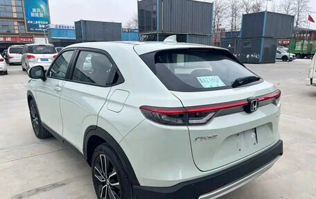 Honda Vezel, 2026 год, 1 800 000 рублей, 6 фотография