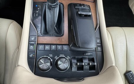 Lexus LX III, 2018 год, 6 290 000 рублей, 33 фотография
