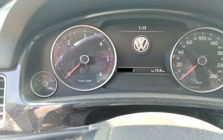 Volkswagen Touareg III, 2012 год, 1 472 500 рублей, 8 фотография