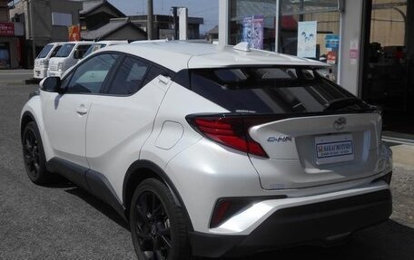 Toyota C-HR I рестайлинг, 2023 год, 1 361 000 рублей, 6 фотография