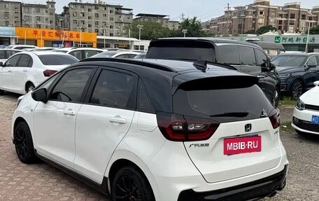 Honda Fit, 2022 год, 960 000 рублей, 4 фотография