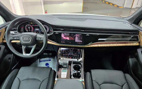 Audi Q7, 2025 год, 10 450 000 рублей, 6 фотография