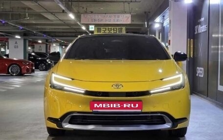 Toyota Prius IV XW50, 2026 год, 4 575 077 рублей, 2 фотография