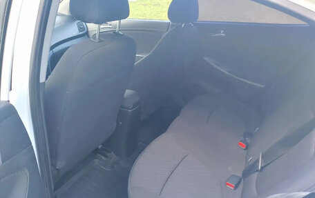 Hyundai Solaris II рестайлинг, 2012 год, 848 000 рублей, 8 фотография
