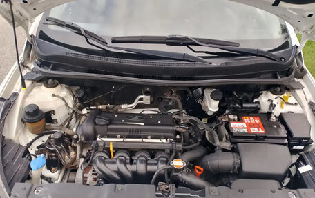 Hyundai Solaris II рестайлинг, 2012 год, 848 000 рублей, 10 фотография