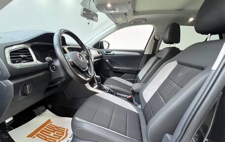 Volkswagen T-Roc I, 2022 год, 1 600 000 рублей, 7 фотография
